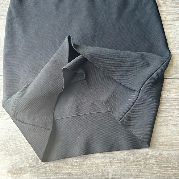 BCBGMAXAZRIA  Gisela Black Body-con Dress - Picture 9 of 15